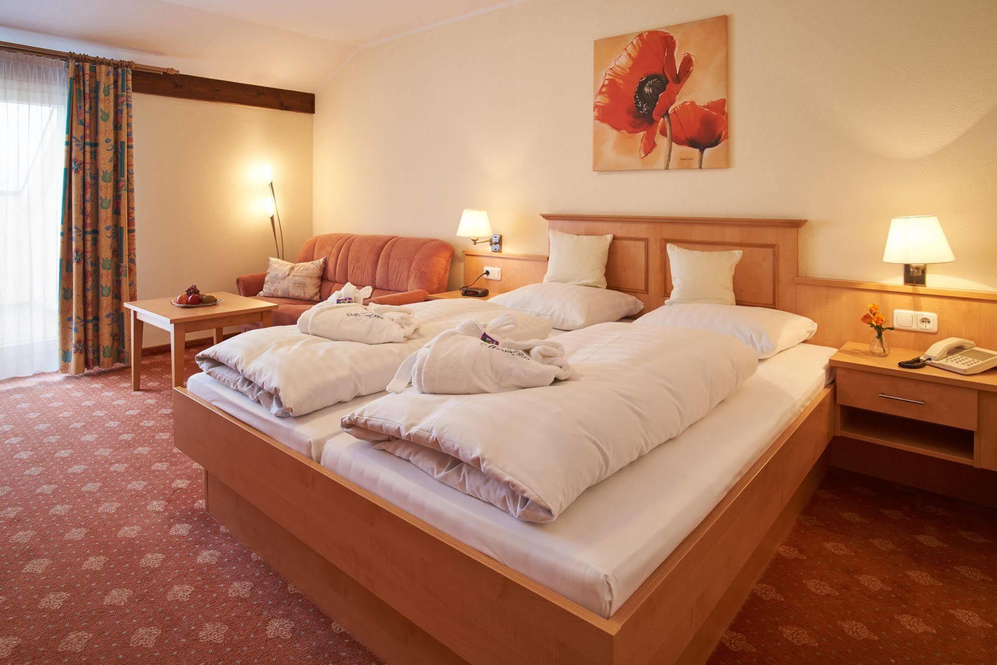 Apparthotel Minerva Diana Octavia Bad Goegging Exterior photo