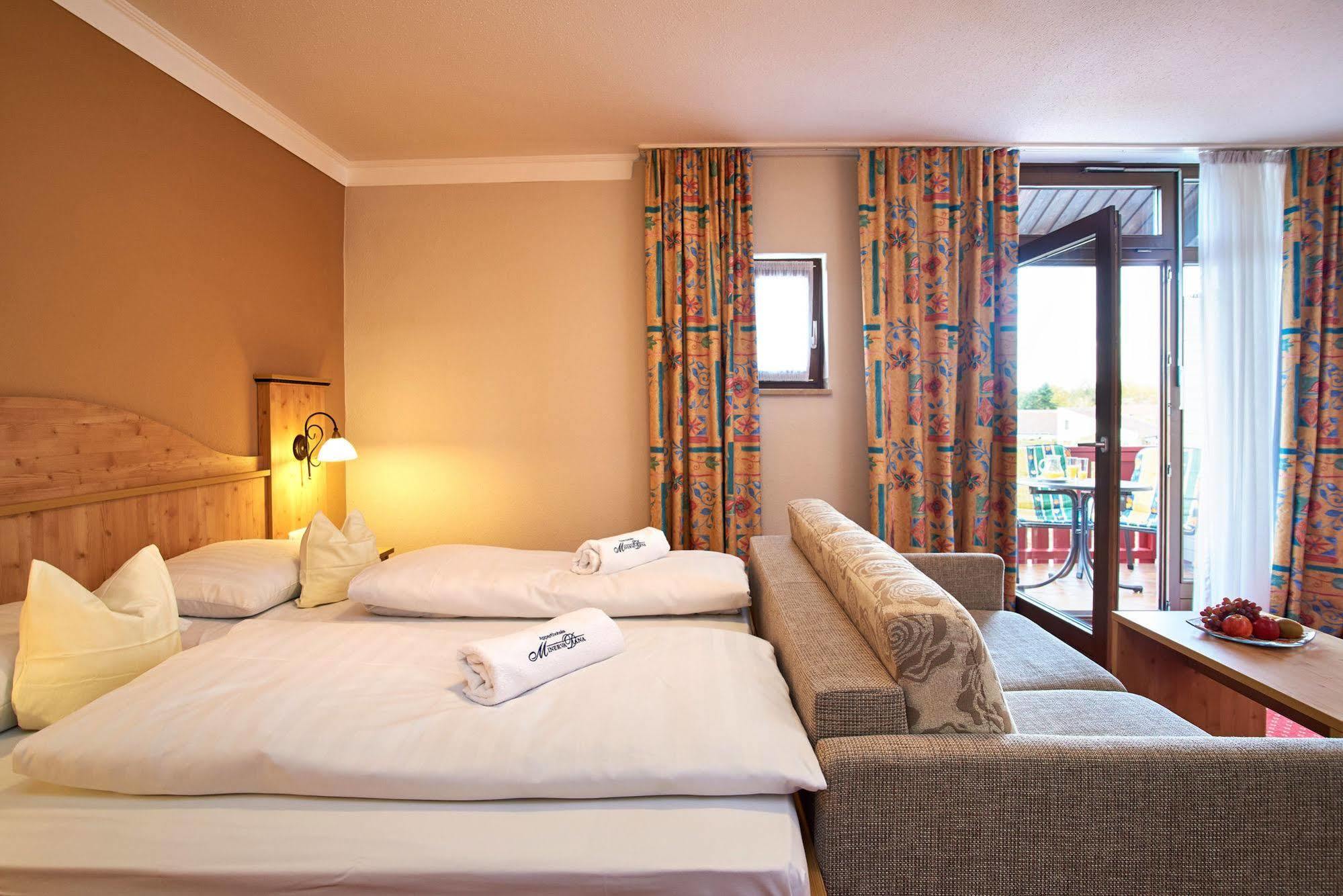 Apparthotel Minerva Diana Octavia Bad Goegging Exterior photo